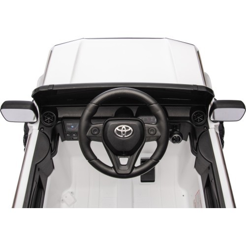 Elektromobilis Toyota Land Cruiser PRADO, baltas