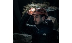 LED Flashlight-Head Lamp Fenix ​​HP16R