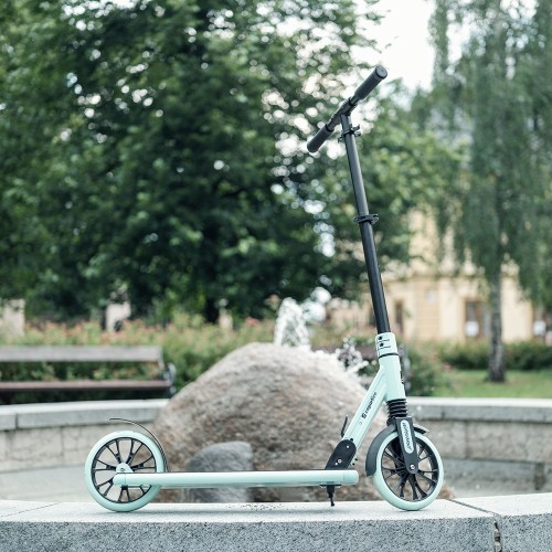 Scooter inSPORTline Wayomint
