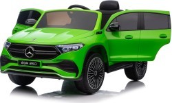 Электромобиль Mercedes Benz EQA 250, зелёный