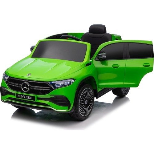 Электромобиль Mercedes Benz EQA 250, зелёный