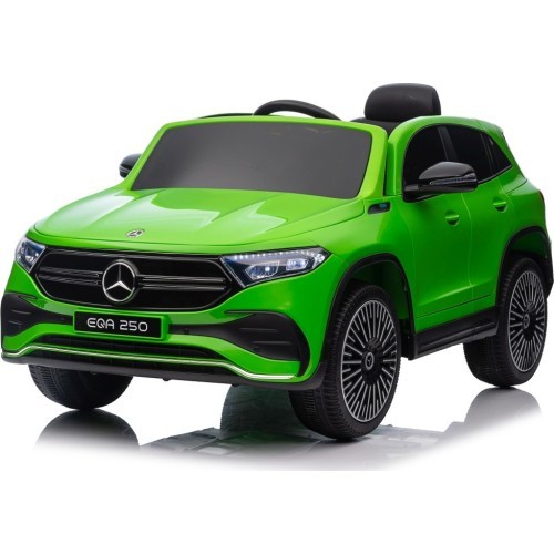 Vehicle Mercedes Benz EQA 250 Green