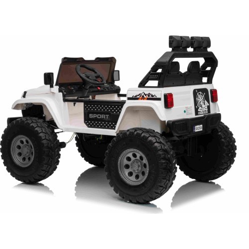 Extreme Sport Variable Size 4x4 Vehicle White