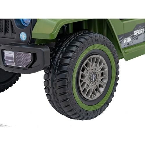 Off Road Vehicle MOUNTAIN Green