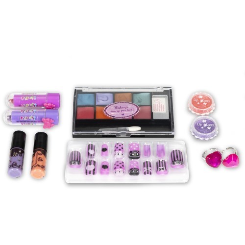 Children's makeup and nail cosmetics trunk set