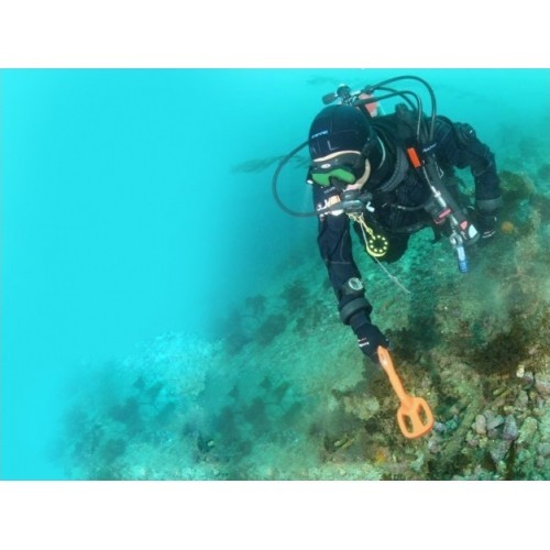 Povandeninis metalo detektorius Quest Scuba Tector, oranžinis, 2019 versija