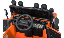 Электромобиль Land Rover Defender 110 SVX Concept, оранжевый