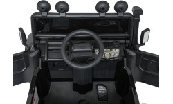 Elektromobilis Land Rover Defender 110 SVX Concept, juodas