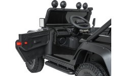 Электромобиль Land Rover Defender 110 SVX Concept, чёрный