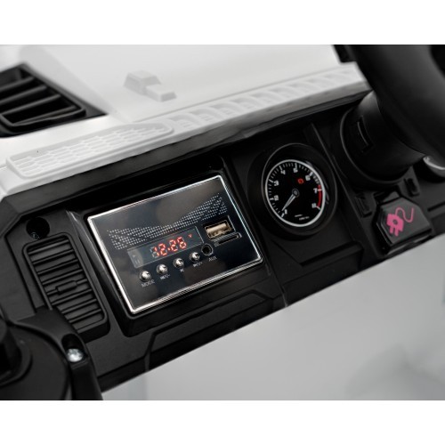 OFF ROAD Speed vehicle White