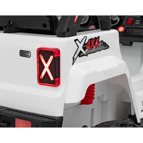 OFF ROAD Speed vehicle White