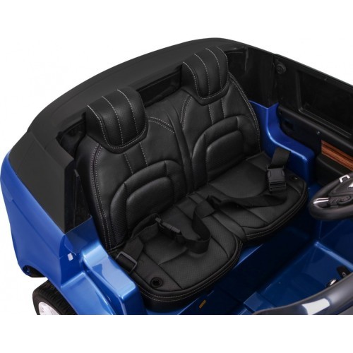 Vehicle Range Rover HSE Blue Painting