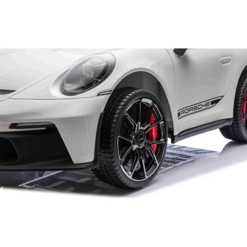 Vehicle Porsche 911 GT3 STRONG MP4 White