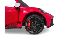 Vehicle Porsche 911 GT 3 Red