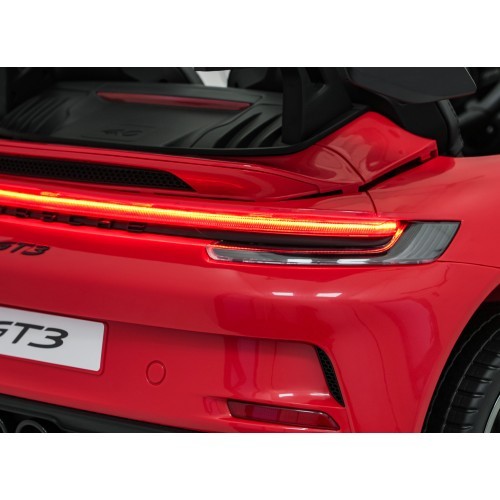 Vehicle Porsche 911 GT 3 Red