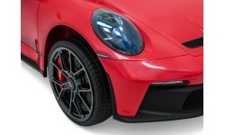 Электромобиль Porsche 911 GT3, красный