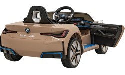 BMW I4 Gold