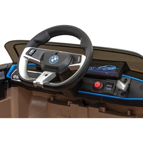 Электромобиль BMW i4 Gold