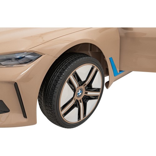 BMW I4 Gold