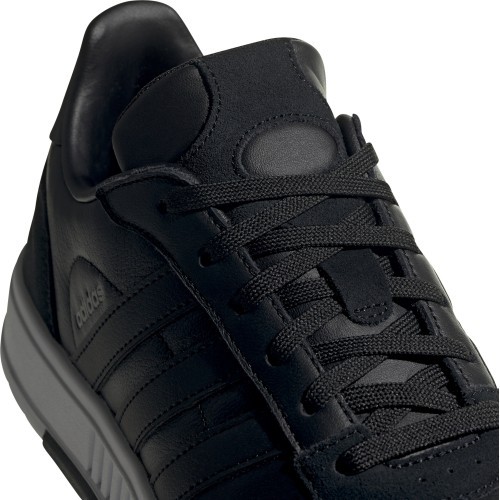 Мужская обувь Adidas Courtmaster Black