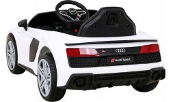 Vehicle Audi R8 LIFT White