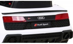 Vehicle Audi R8 LIFT White
