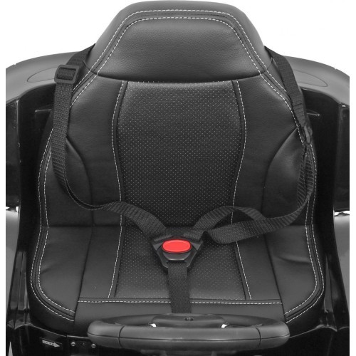 Elektromobilis BMW X6M, lakuotas juodas