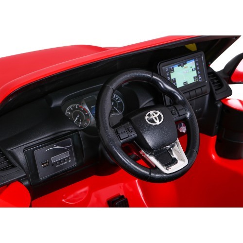 Детский электромобиль Toyota Hilux красный
