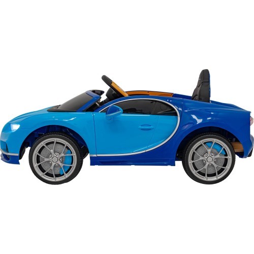 Bugatti Chiron Blue vehicle