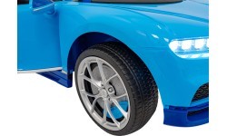 Bugatti Chiron Blue vehicle