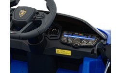 Электромобиль Lamborghini Revuelto, синий