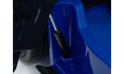 Электромобиль Lamborghini Revuelto, синий