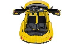 Vehicle Lamborghini Revuelto XL STRONG Yellow