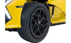 Vehicle Lamborghini Revuelto XL STRONG Yellow