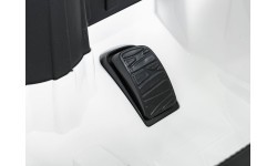 Land Rover Defender 110 SVX Concept elektromobilis baltas