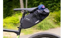 Велосипедная подседельная сумка ZEFAL Z Adventure R5, 5l (чёрная)