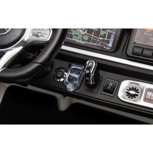 Elektromobilis Mercedes Benz G63 AMG XXL, baltas