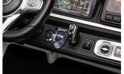 Mercedes Benz G63 AMG XXL vehicle White