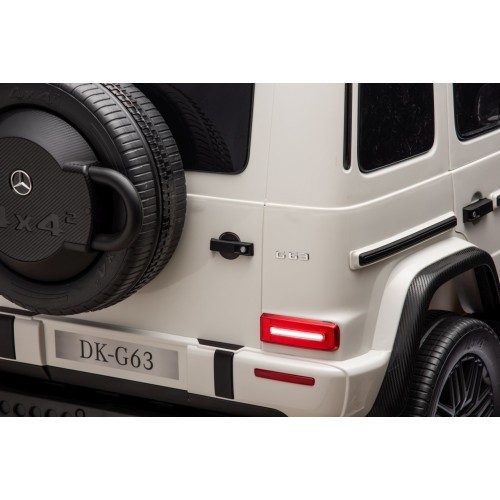 Mercedes Benz G63 AMG XXL vehicle White