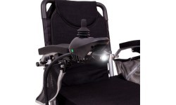 USB-зарядное гнездо с LED-подсветкой для электрической коляски inSPORTline Hawkie