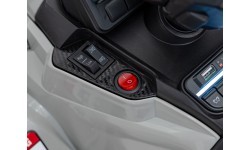 Keturratis Can Am Outlander ATV su valdymo pultu, pilkas