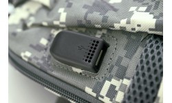 4L ARMY PIXEL shoulder bag