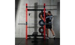 Prie sienos tvirtinama slankiojanti jėgos gardelė su suoliuku KLT34, raudona, HMS Fitness