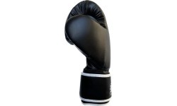 Buffalo Outrage boxing gloves black and white 12oz