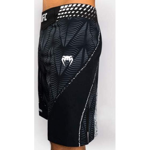 Vyriški MMA šortai UFC Zenith by Venum, juodi, Long Fit