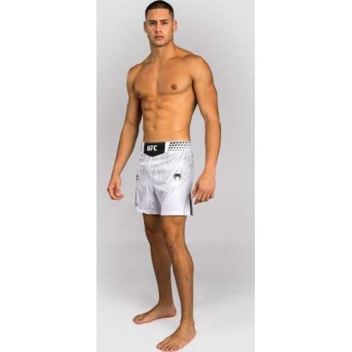 Vyriški UFC Zenith by Venum White Authentic Fight Night MMA šortai