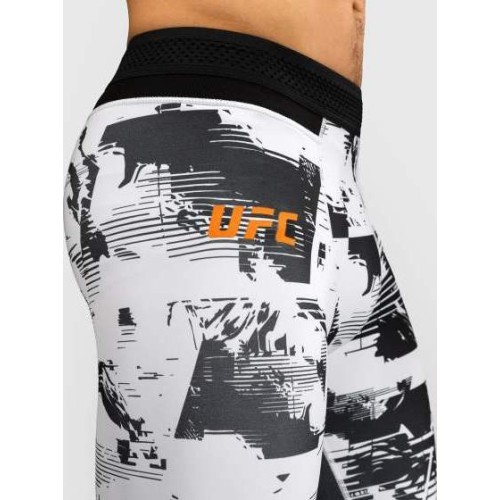 Vyriškos kompresinės tamprės UFC Zenith by Venum White Authentic Fight Week Performance