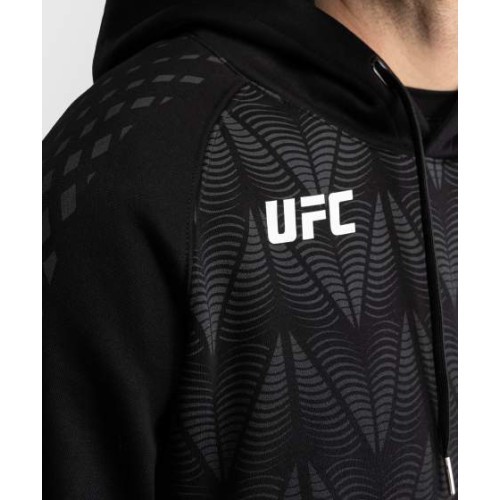 Vyriškas UFC Zenith by Venum Replica juodas džemperis su gobtuvu