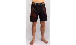 Venum Quetzal Fury MMA šortai, juodi/raudoni/oranžiniai