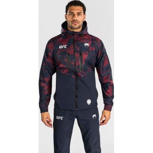 Vyriškas UFC Zenith by Venum bordo Authentic Fight Week džemperis su gobtuvu ir užtrauktuku
